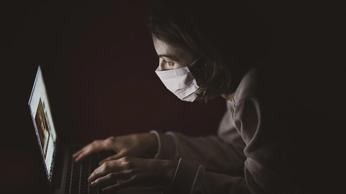 塔普美国大学赛破110米栏世界纪录纪录有效性成舆论焦点
